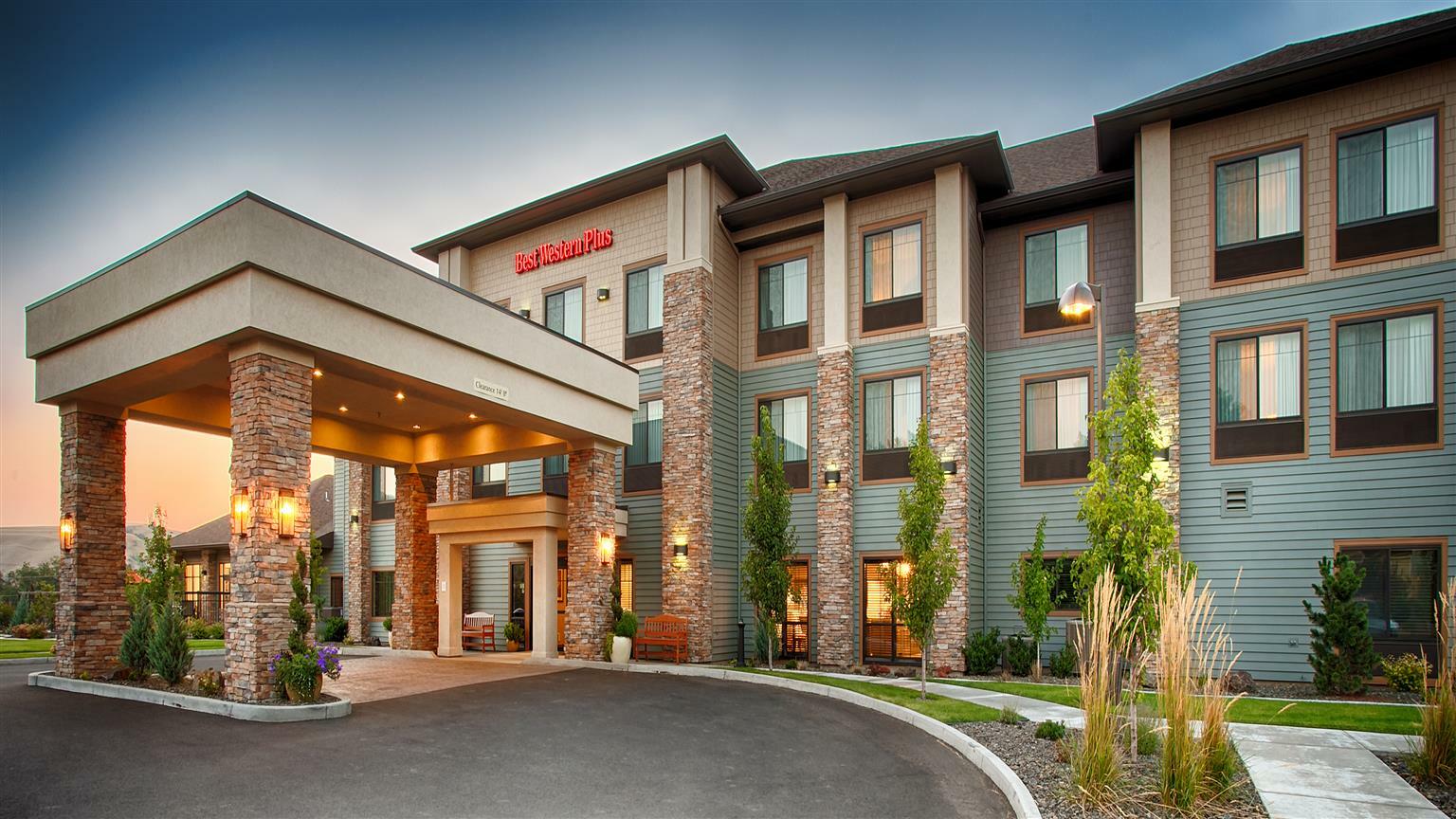 เบสต์ เวสเทิร์น พลัส เดย์ตัน โฮเต็ล แอนด์ สวีท Hotel Dayton ภายนอก รูปภาพ